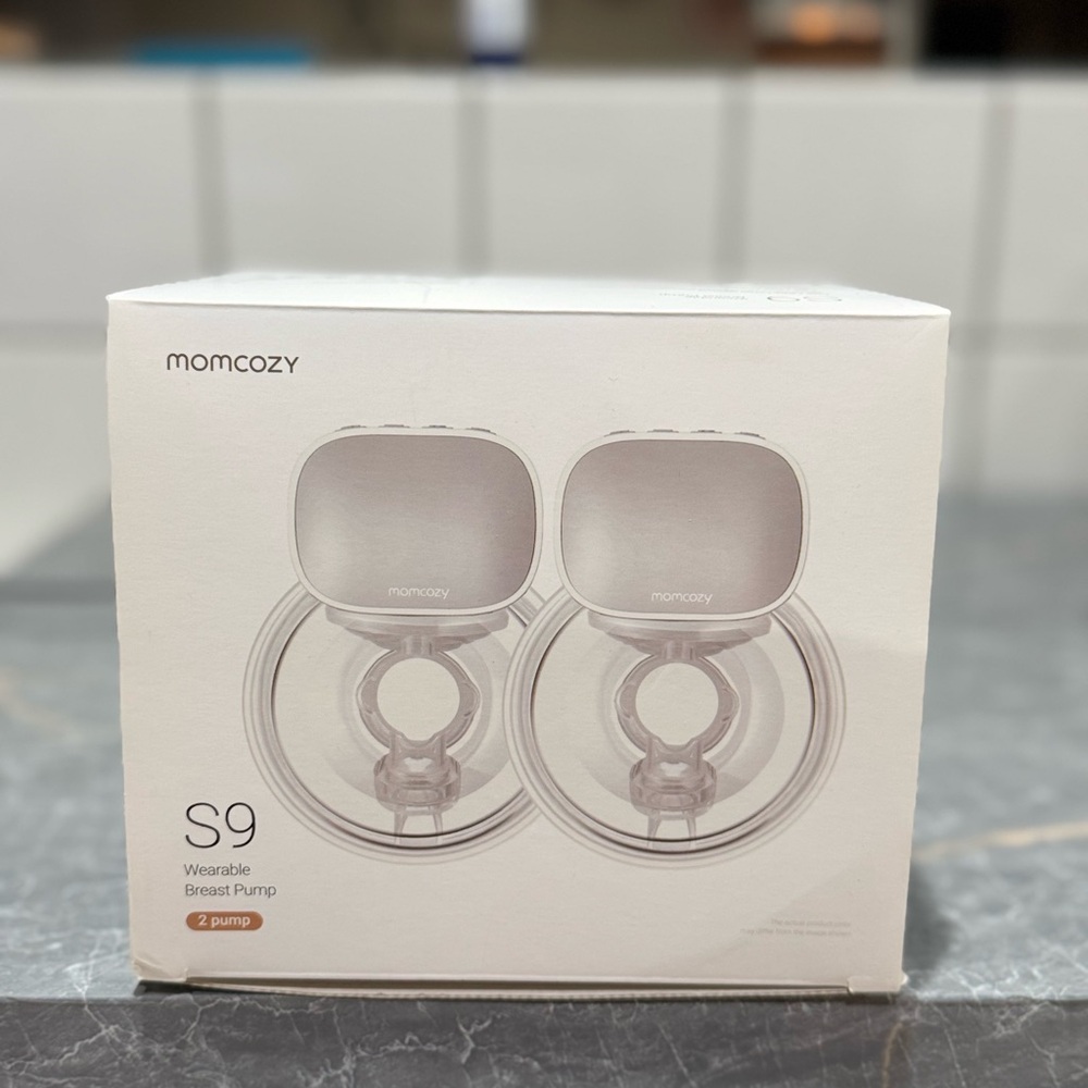 Momcozy S9 Wearable Breast Pump - White